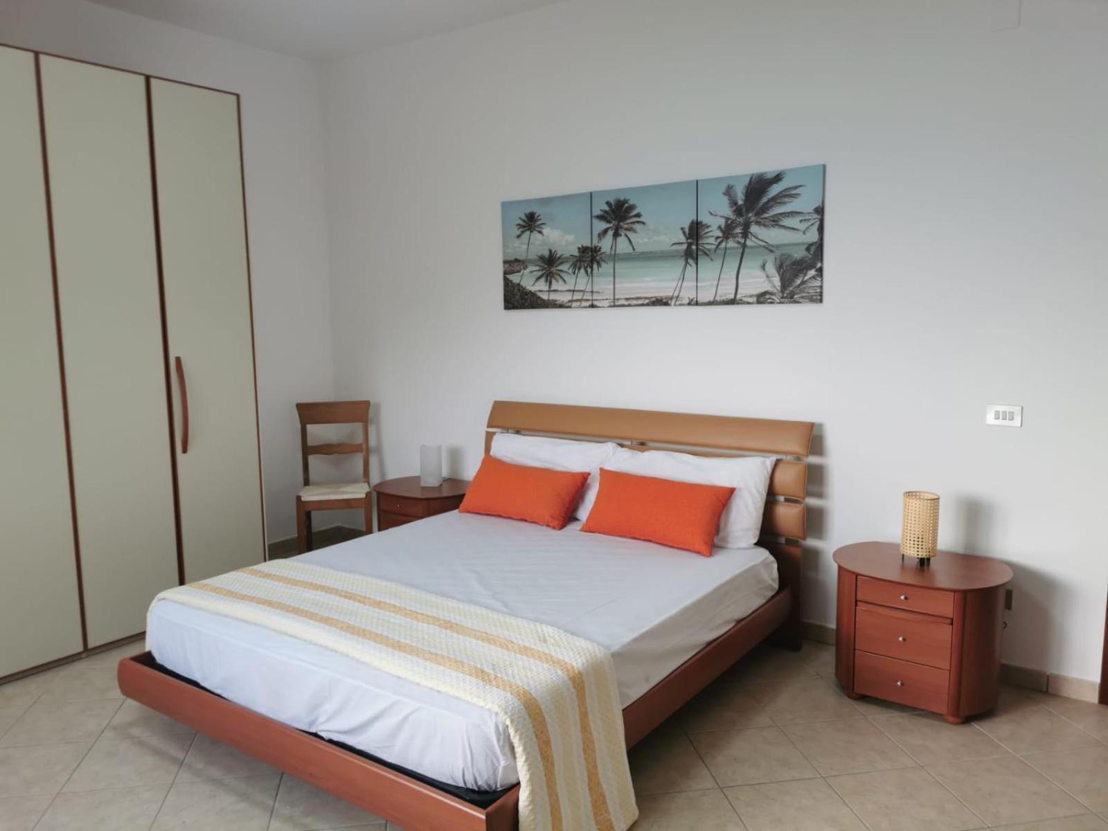 Vistamare Piedigrotta Casa Sul Mare Holiday home *