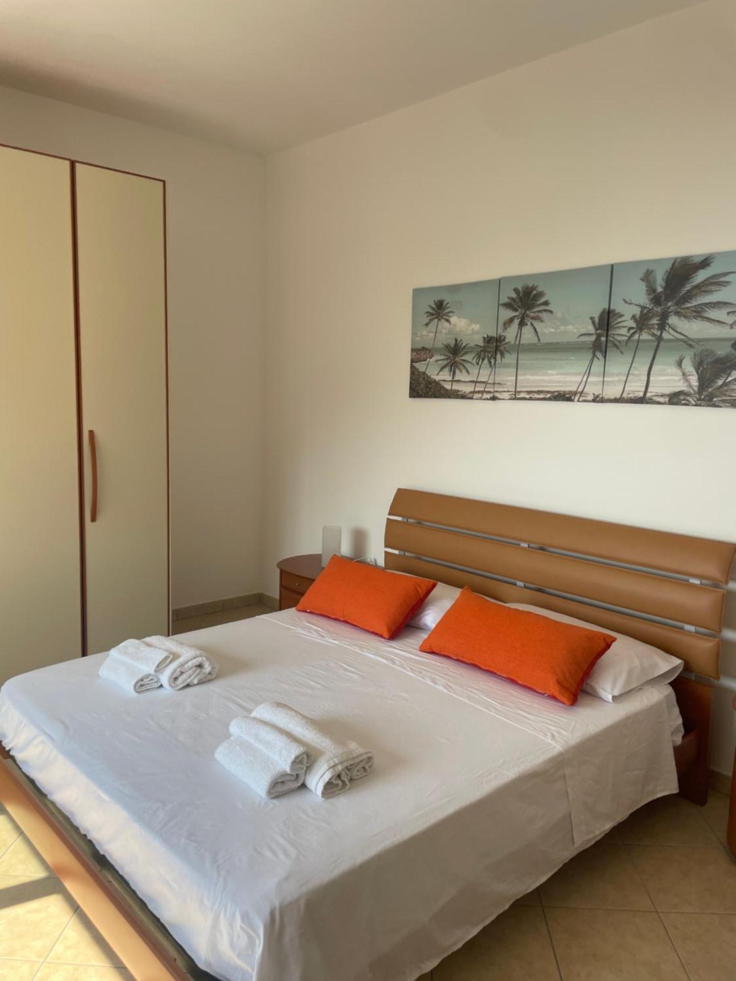 Holiday home Vistamare Piedigrotta Casa Sul Mare